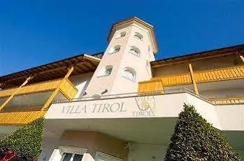 Hotel Villa Tirol ホテル 4*