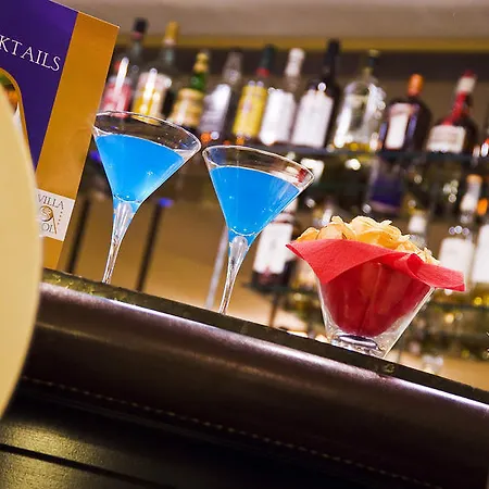 ホテル Hotel Villa Tirol