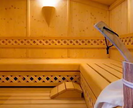 Szálloda Hotel Villa Tirol 4*